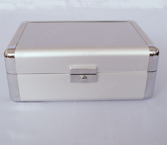 Metal case